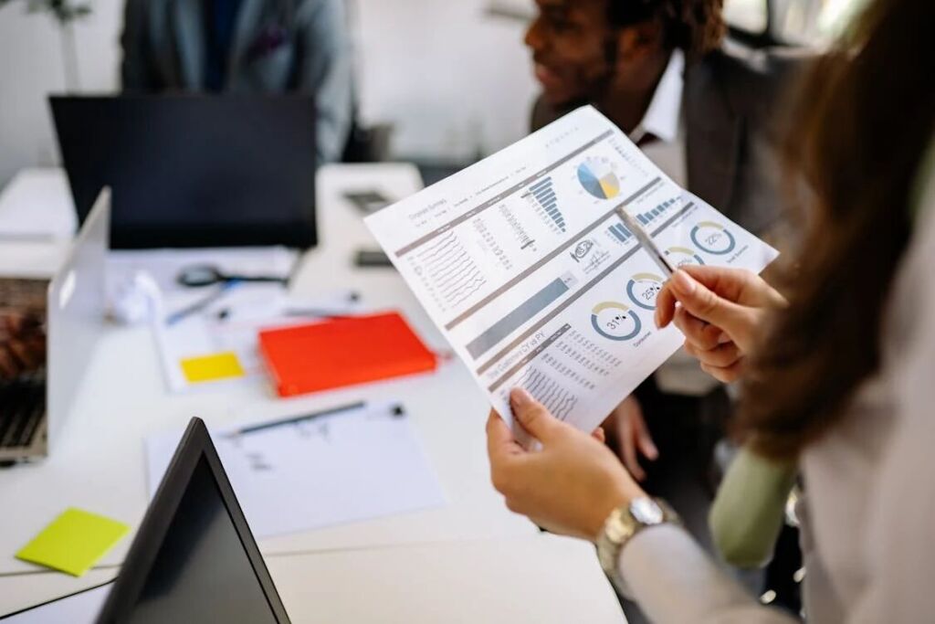 Maximizing Your Reach: The Benefits of Working with a Twitter Marketing Agency in India 7 Twitter Marketing Agency in India7